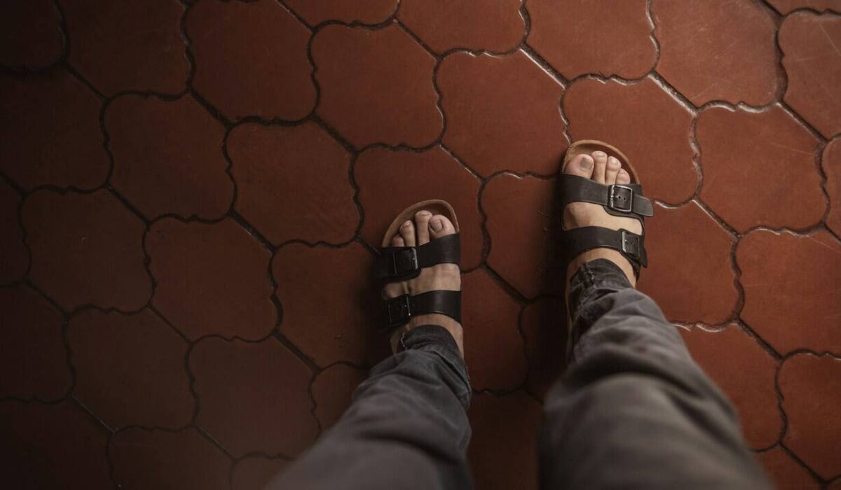 hollow sounding floor tiles